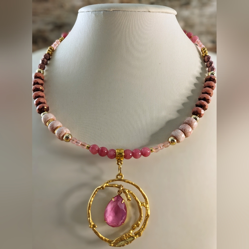 Pink Jade & Glass with Swarovski Ornate Pendant In Pink Necklace or Choker